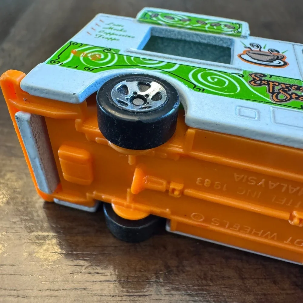 Hot Wheels Quick Bite Food Truck Espresso Stop White Coffee Van 1983 Mattel